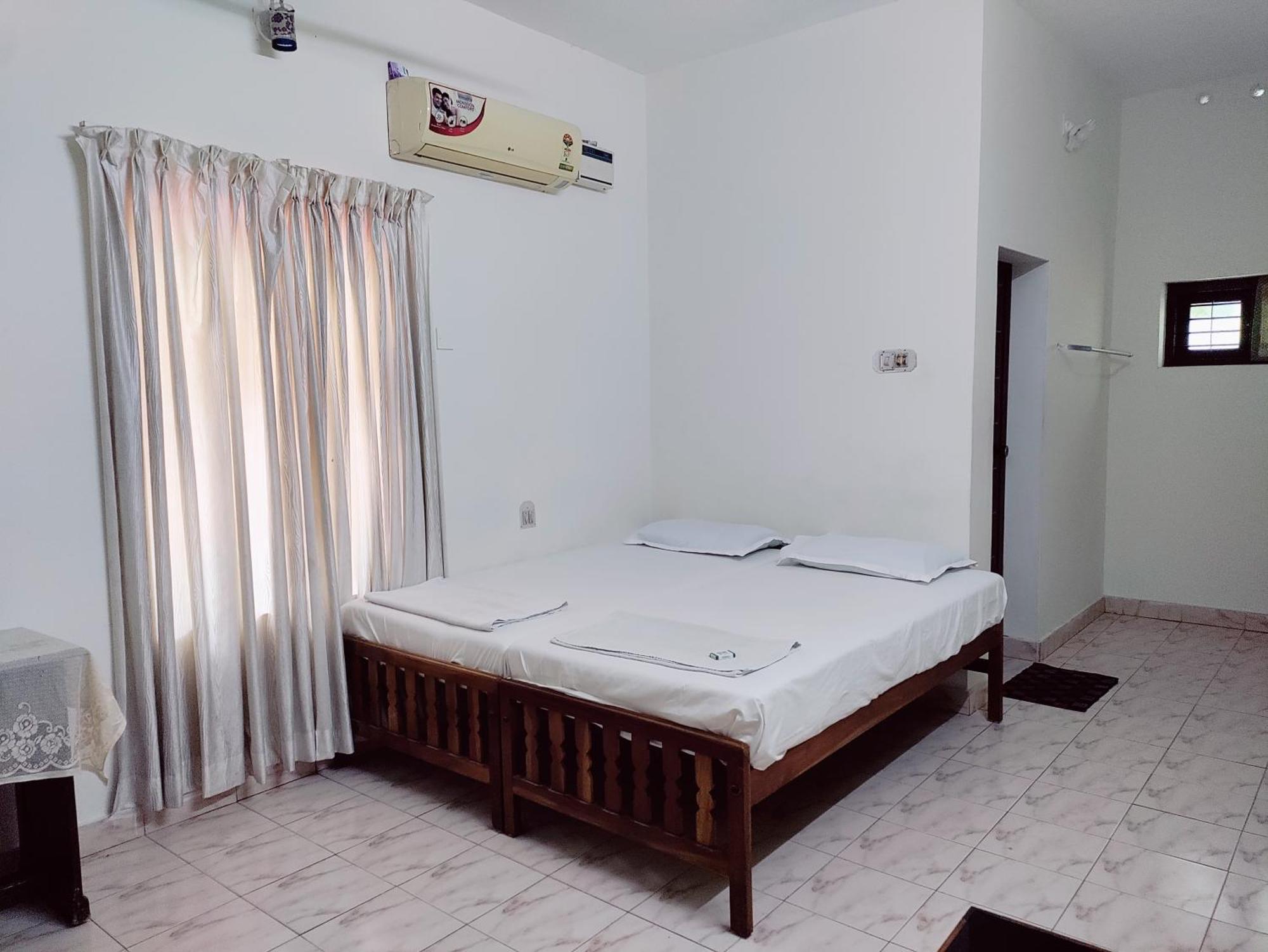 Basuri Beach Resort Varkala Exterior photo